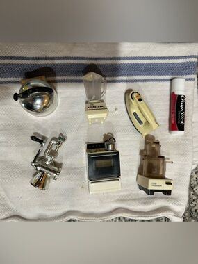 ACME mini vintage kitchen appliances magnets